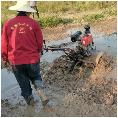 Υψηλής ταχύτητας καλλιεργητές 4WD γεωργικά μηχανήματα εξοπλισμός με σχεδιασμό κινητήρα ντίζελ