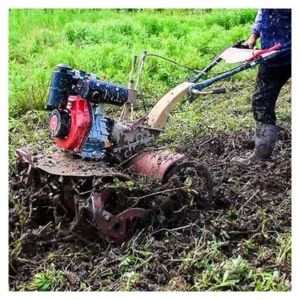 4WD Gear Transmission Mini Tiller με 1100*1050*880mm Μέγεθος και ταχύτητα εργασίας 4KM/H